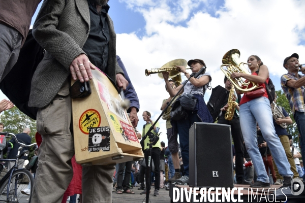 Marche citoyenne Vintimille-Londres pour l accueil des migrants.