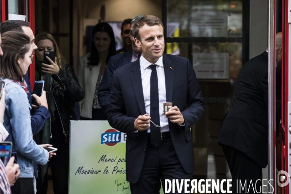 Emmanuel Macron, Côtes d Armor.