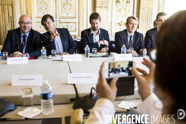 Réunion de sortie du Glyphosate entre syndicats, ministères et industriels.