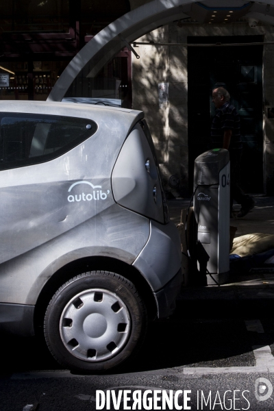 La fin du service d autopartage de véhicules électriques Autolib.