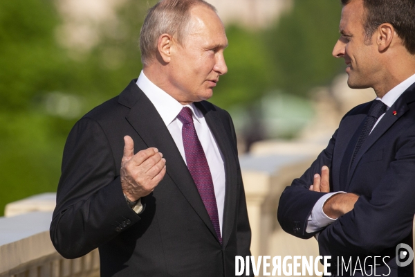 Emmanuel Macron et Vladimir Poutine à Saint-Pétersbourg