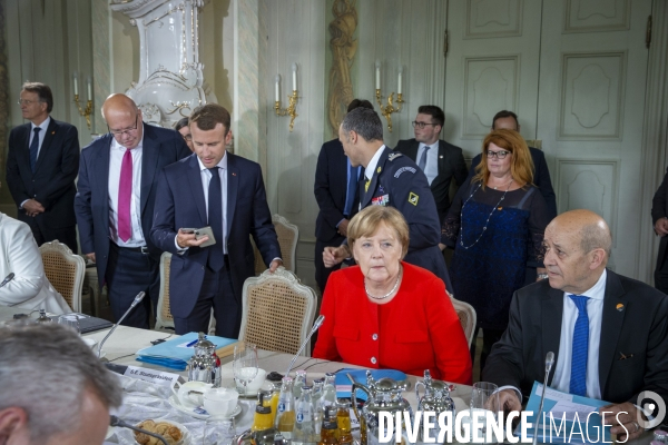 Angela Merkel et Emmanuel Macron à Meseberg pour un sommet franco-allemand