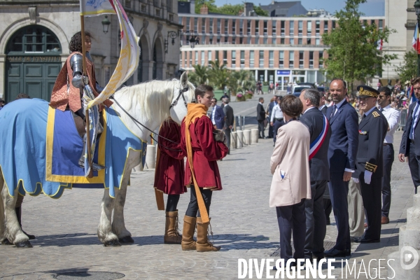 Edouard Philippe à la Fête de Jeanne d Arc à Orléans