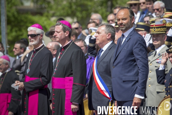 Edouard Philippe à la Fête de Jeanne d Arc à Orléans