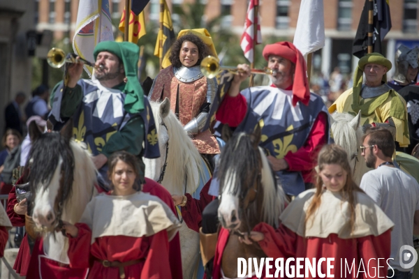 Edouard Philippe à la Fête de Jeanne d Arc à Orléans