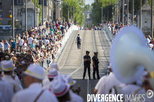 Edouard Philippe à la Fête de Jeanne d Arc à Orléans