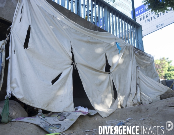 Evacuation du bidonville d une communauté d usagers de drogue, Pt de la Chapelle