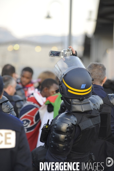 Arrivée des supporters parisiens en gare d Aubagne.