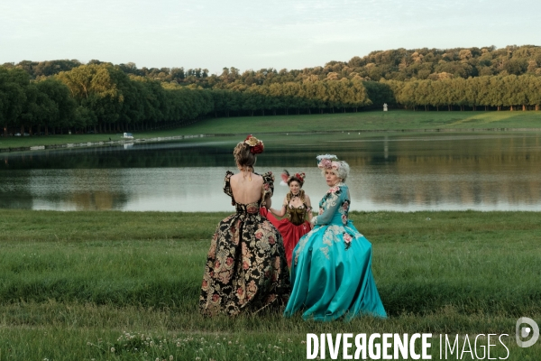 Sortie de bal au Château de Versailles