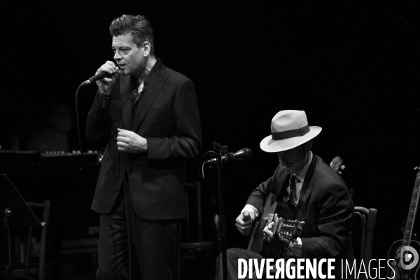 Benjamin BIOLAY et Melvil POUPAUD en concert pour SONGBOOK.