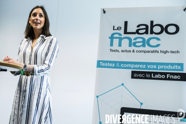 Brune POIRSON visite le Labo FNAC