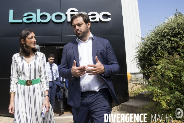 Brune POIRSON visite le Labo FNAC