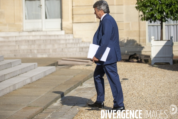 Macron: Conseil présidentiel des Villes autour du plan Borloo