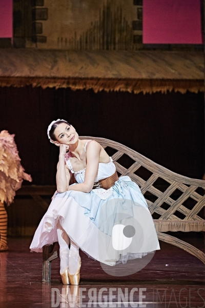 La Fille mal gardée / Frederick Ashton