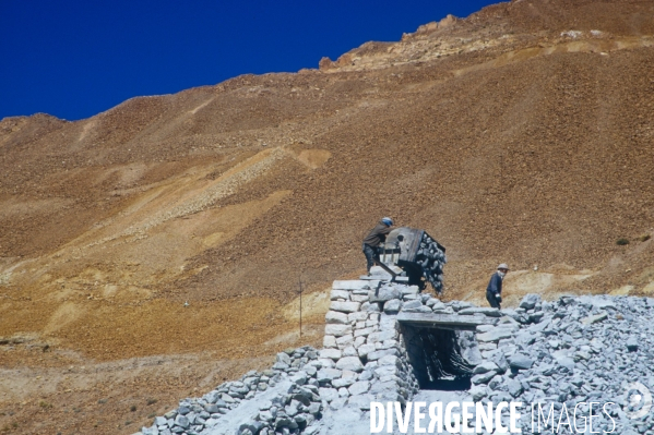 Les enfants travaileurs de Potosi - Bolivie