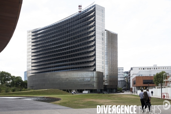 Florence Parly à la DGA.