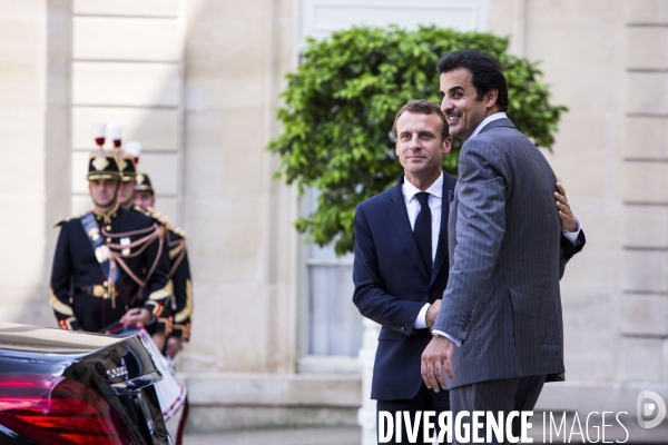 L émir du Quatar Cheikh Tamim bin Hamad bin Khalifa AL THANI à l Elysée.