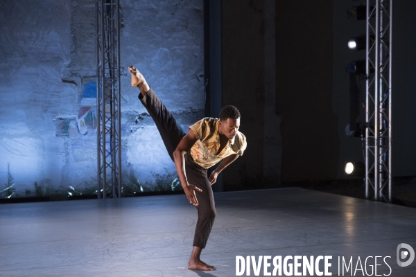 CHAPTER SONG - Kyle Abraham - L. A. Dance Project
