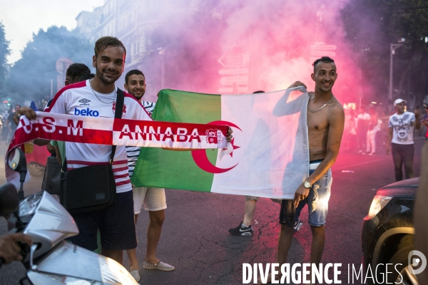 Victoire de la coupe du monde de foot 2018. Marseille en folie