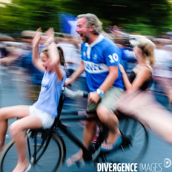 Victoire des Bleus, dans les rues de Paris