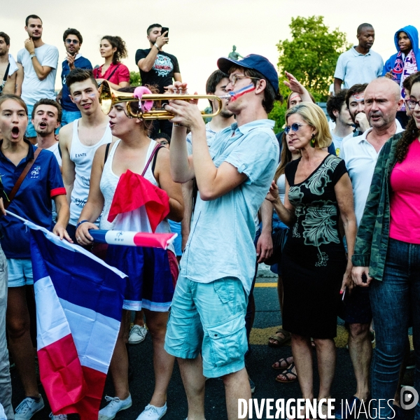 Victoire des Bleus, dans les rues de Paris