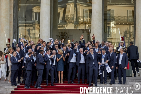 Retour des bleus à Paris après la victoire de la Coupe du monde 2018