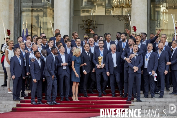 Retour des bleus à Paris après la victoire de la Coupe du monde 2018