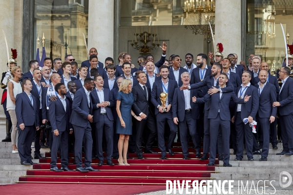 Retour des bleus à Paris après la victoire de la Coupe du monde 2018