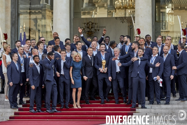 Retour des bleus à Paris après la victoire de la Coupe du monde 2018