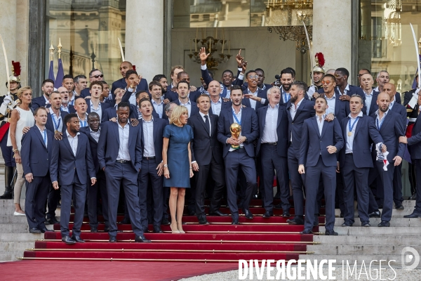 Retour des bleus à Paris après la victoire de la Coupe du monde 2018