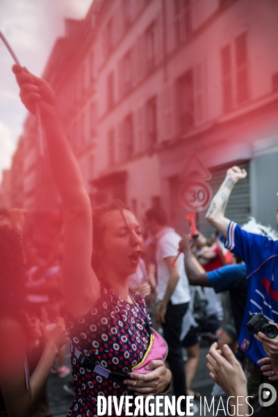 Finale de la coupe du monde 2018 dans un bar à Paris