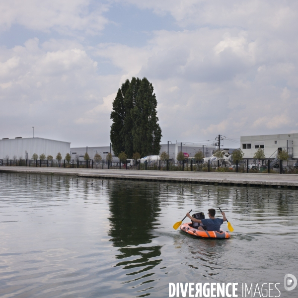 Au fil du canal de l ourcq.