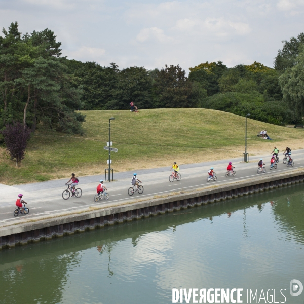 Au fil du canal de l ourcq.