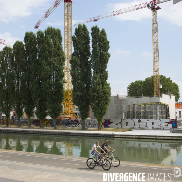 Au fil du canal de l ourcq.