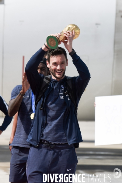 Arrivée de l équipe de France de football après sa victoire en coupe du monde