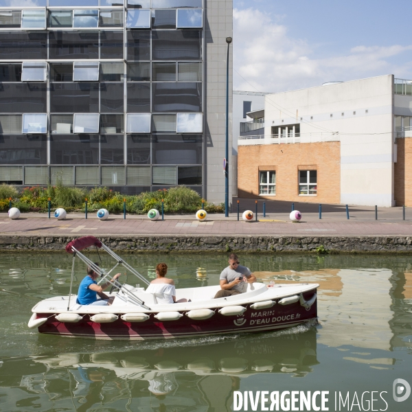 Au fil du canal de l ourcq.