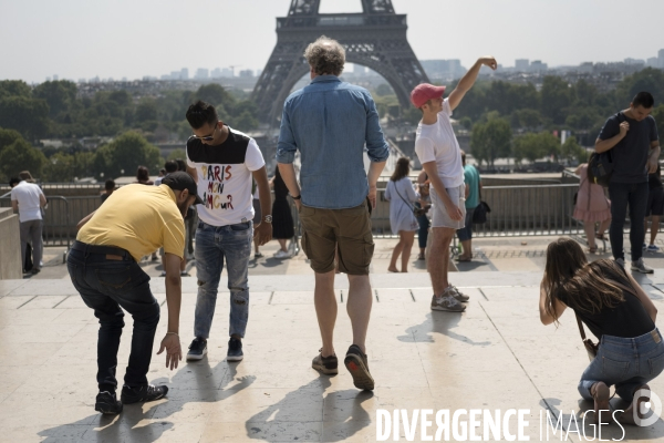 Tourist in Trocadero