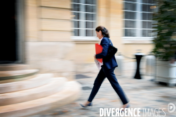 Edouard PHILIPPE recoit les partenaires sociaux sur la réforme de l assurance chômage et de la santé