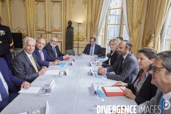 Matignon, Edouard Philippe PM rencontre les partenaires sociaux