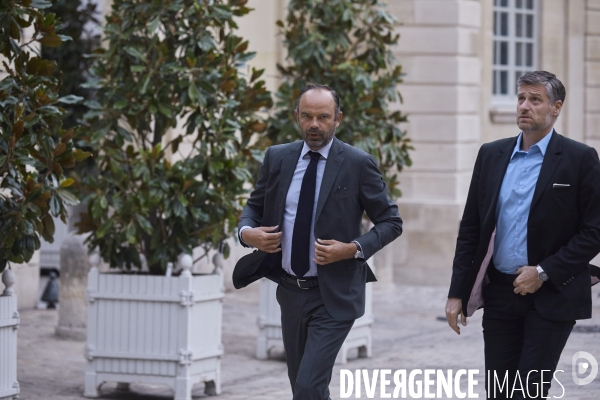 Matignon, Edouard Philippe PM rencontre les partenaires sociaux