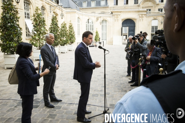 Le premier ministre Edouard PHILIPPE reçoit les partenaires sociaux à Matignon.