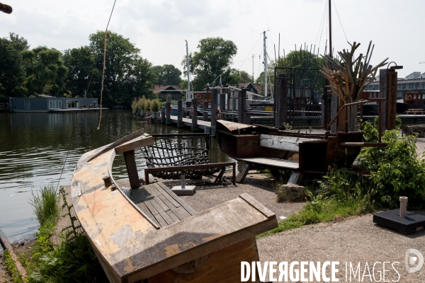 De Ceuvel, un écoquartier sur le port d Amsterdam.