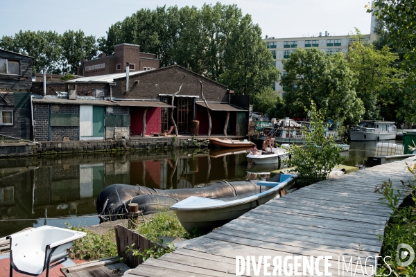 De Ceuvel, un écoquartier sur le port d Amsterdam.