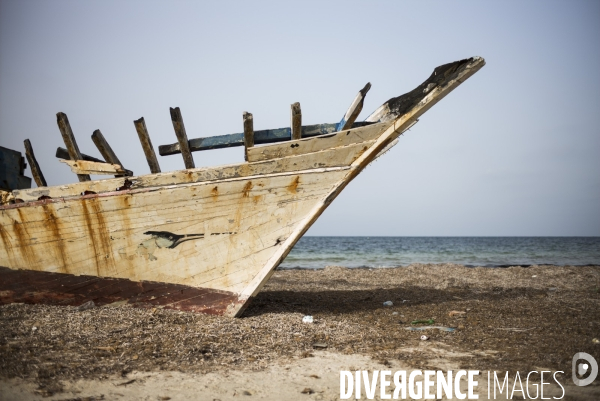 Portrait de chamesddine marzoug, le croque-mort tunisiens des migrants.