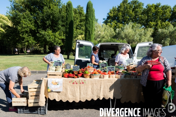 Marché de producteurs provencaux