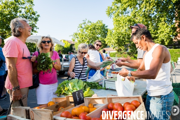 Marché de producteurs provencaux