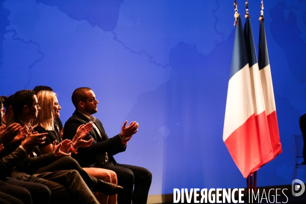 Discours de rentr¢e de marine le pen a frejus