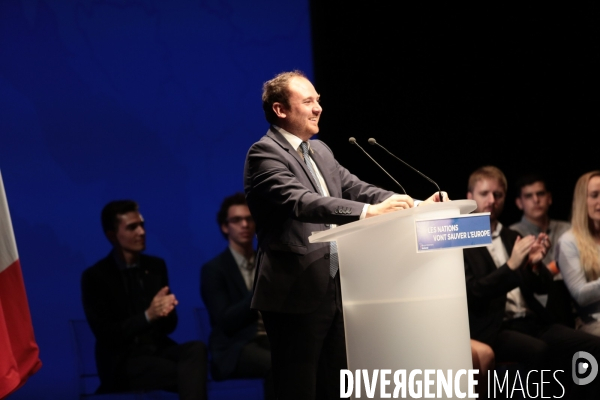 Discours de rentr¢e de marine le pen a frejus