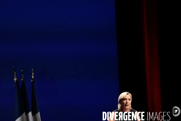 Discours de rentr¢e de marine le pen a frejus