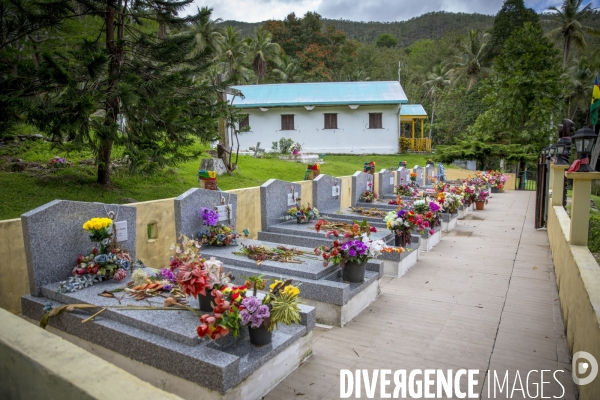 Nouvelle Calédonie: Tiendanite et Hienghène